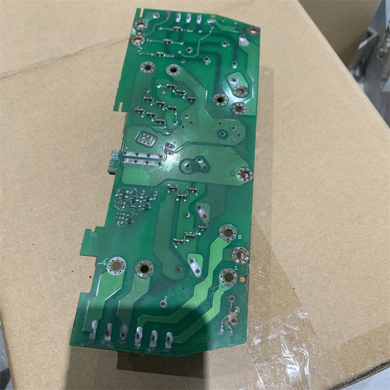 LENZE E82EV552-4B000LP 逆變器板