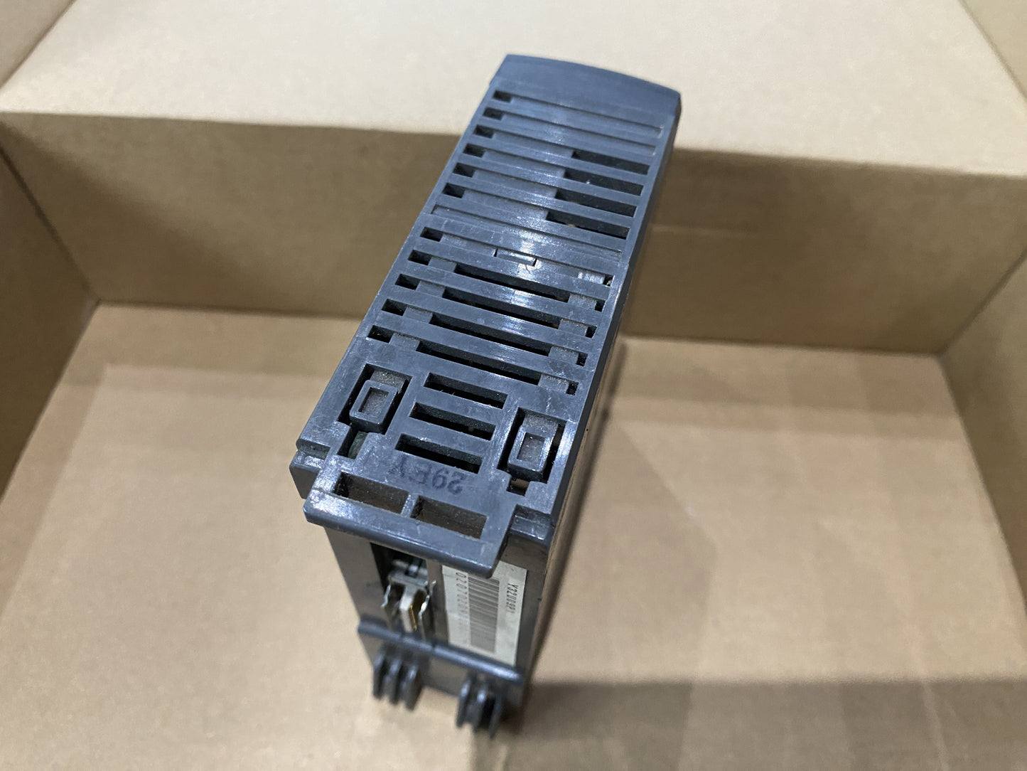 NP1Y32U09P1 FUJI ELECTRIC DIGITAL OUTPUT MODULE