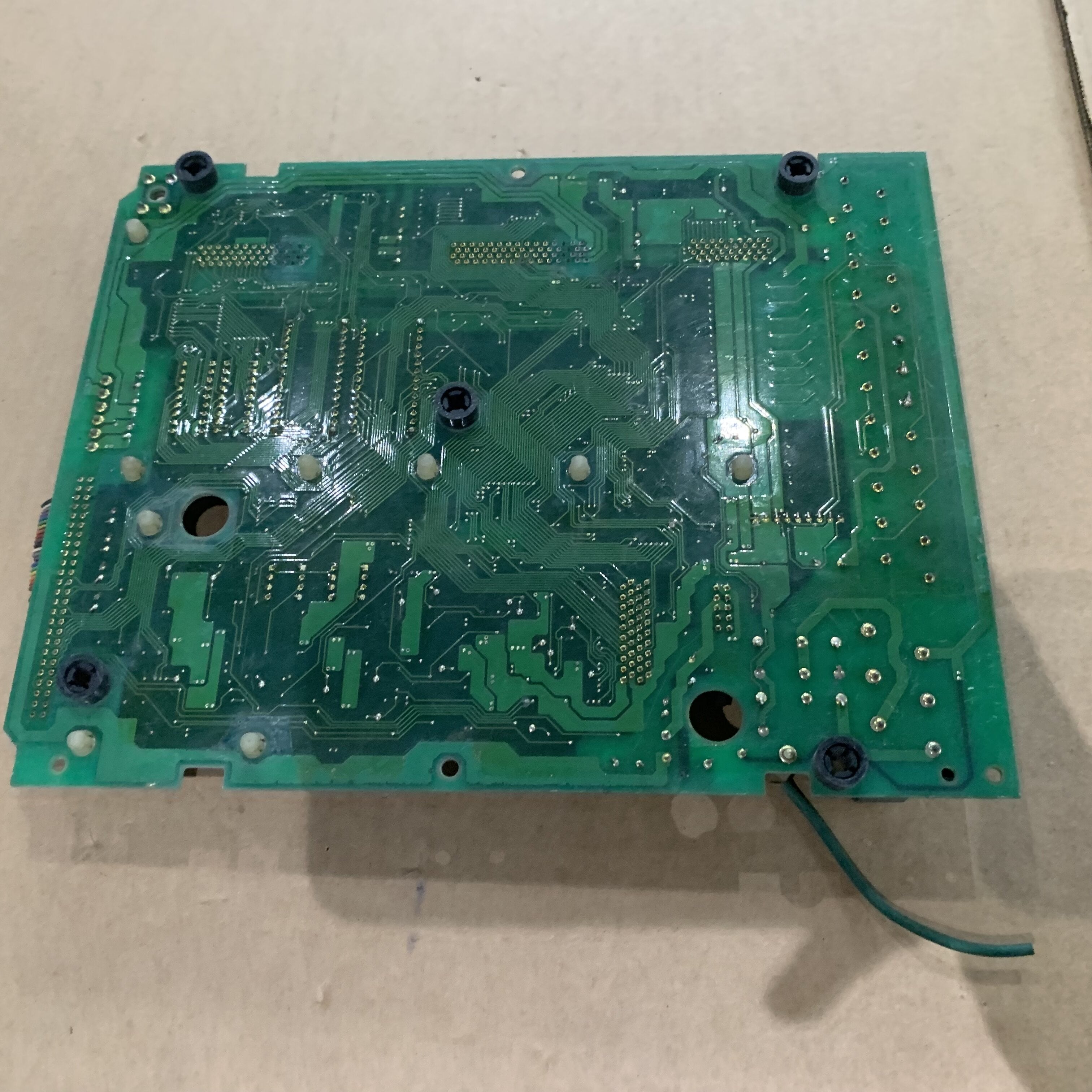 安川 YPHT11012-1A ETC616010-S0031 電路板