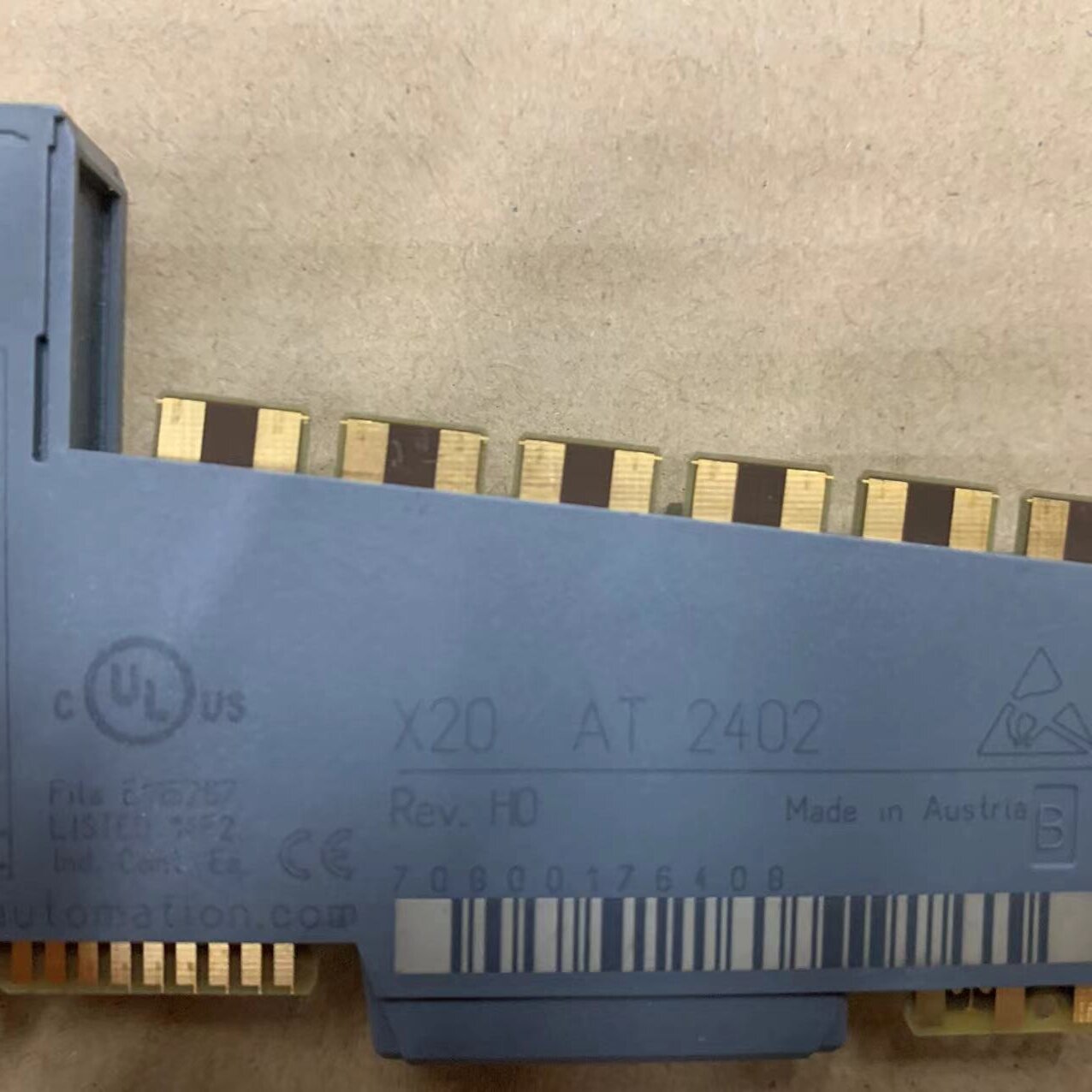 B&amp;R X20AT2402 PLC模組