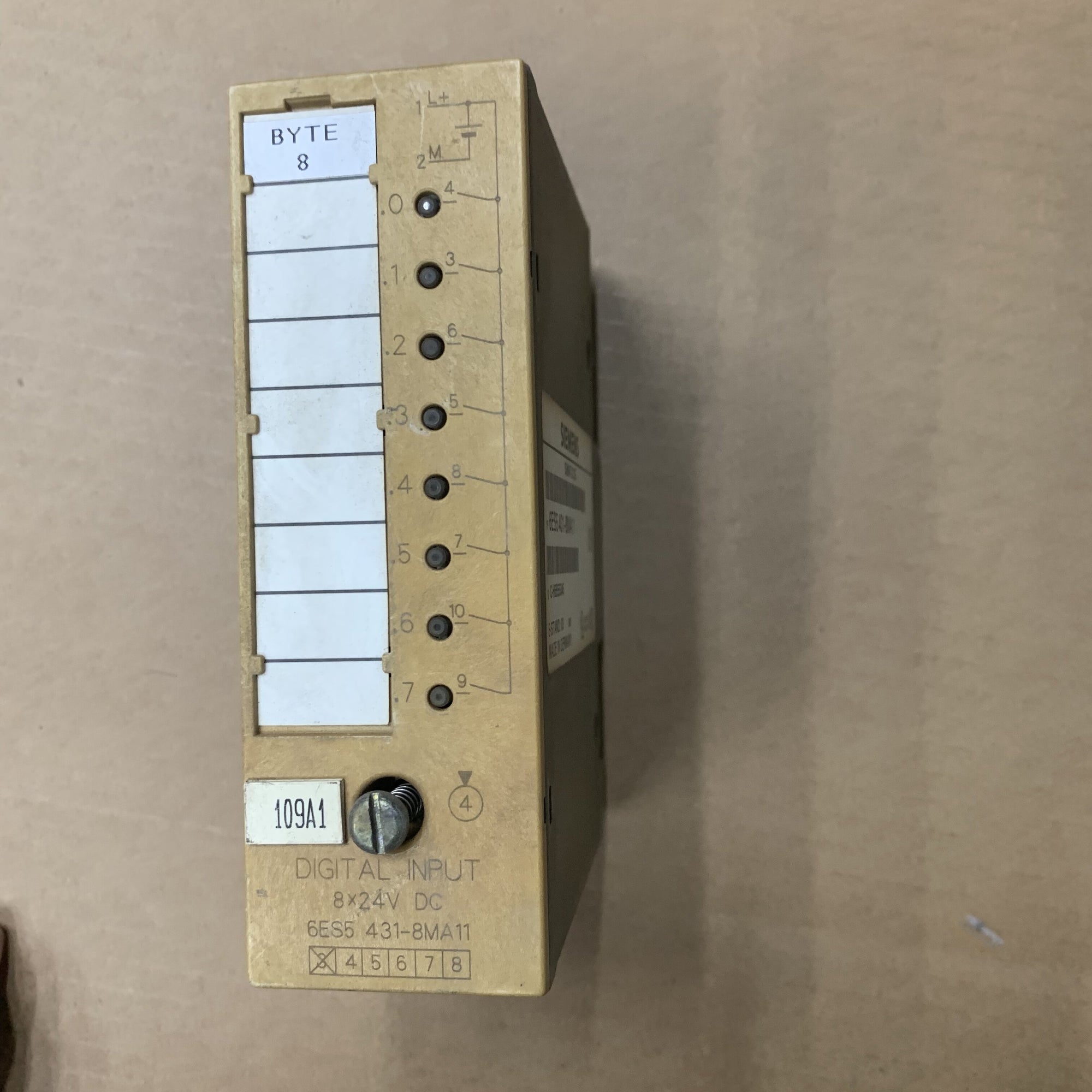 西門子6ES5431-8MA11數位量輸入模組