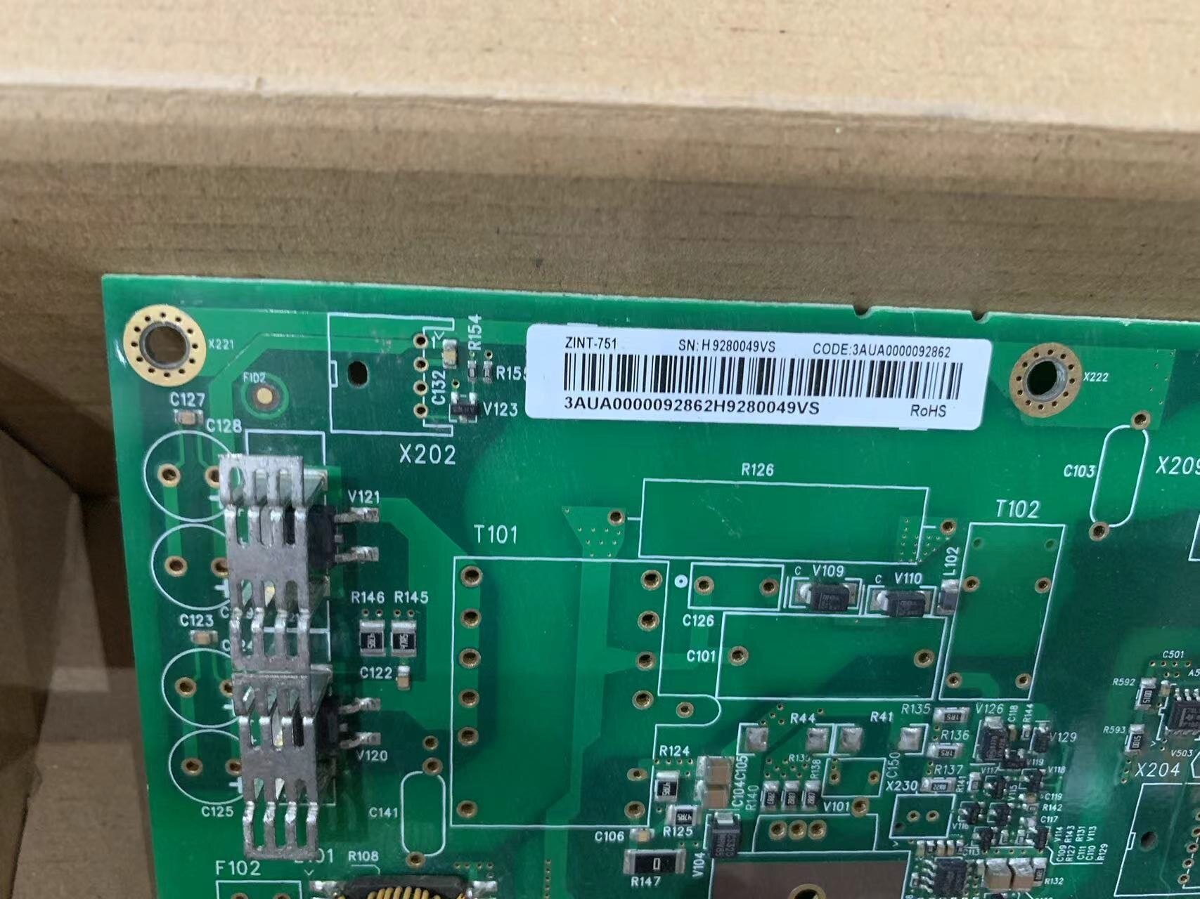 ABB ZINT-751 ACS800 驅動板