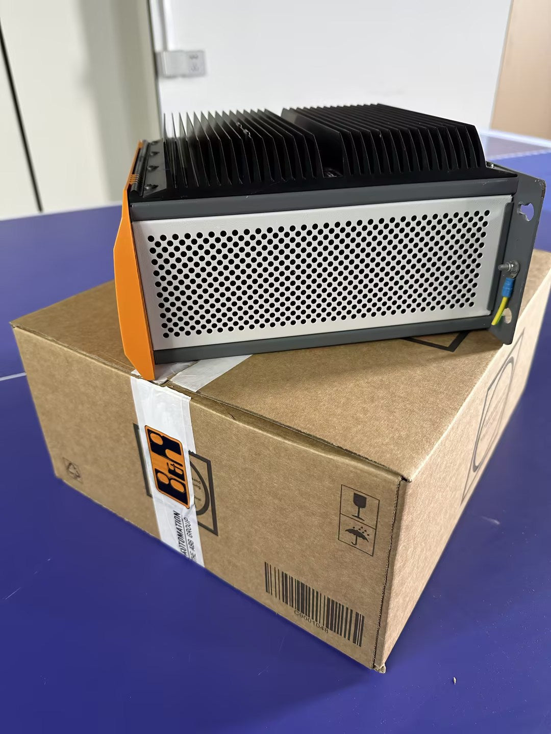 B&amp;R Automation 5PC810.5X02-00 工業自動化PC模組