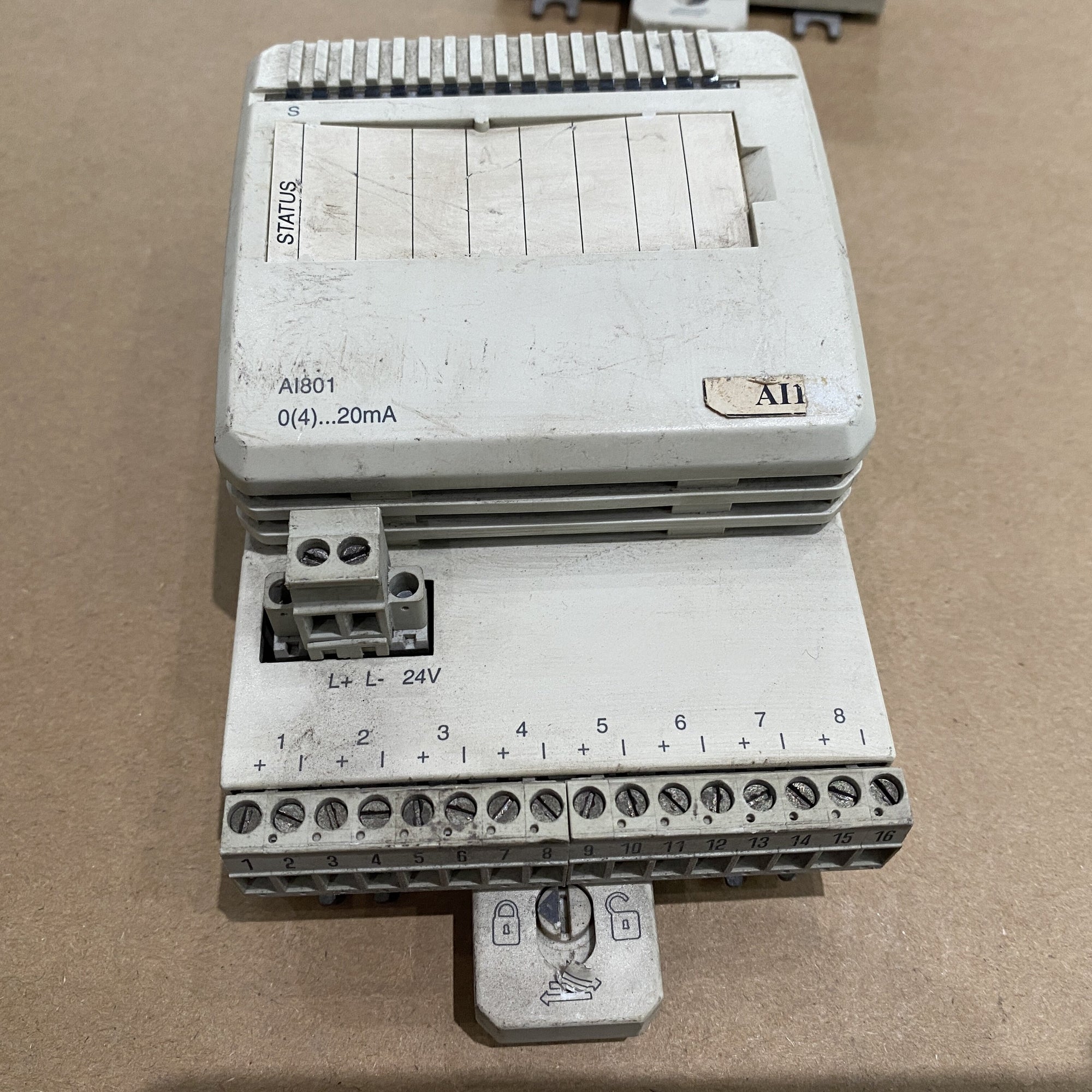 ABB AI801類比輸入模組3bse020512r1