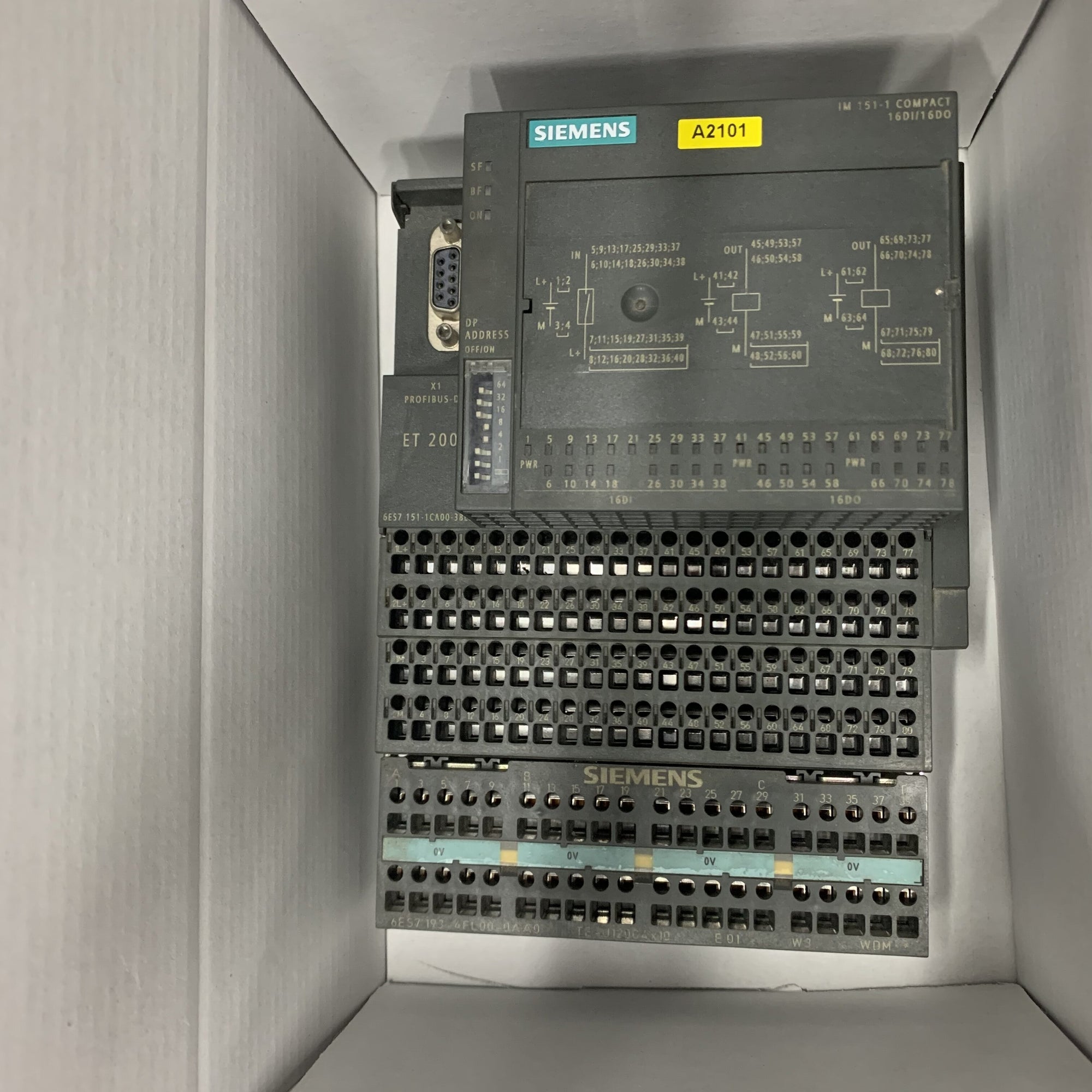 西門子6ES7151-1CA00-3BL0 6ES7193-4JA00-0AA0緊湊型模組