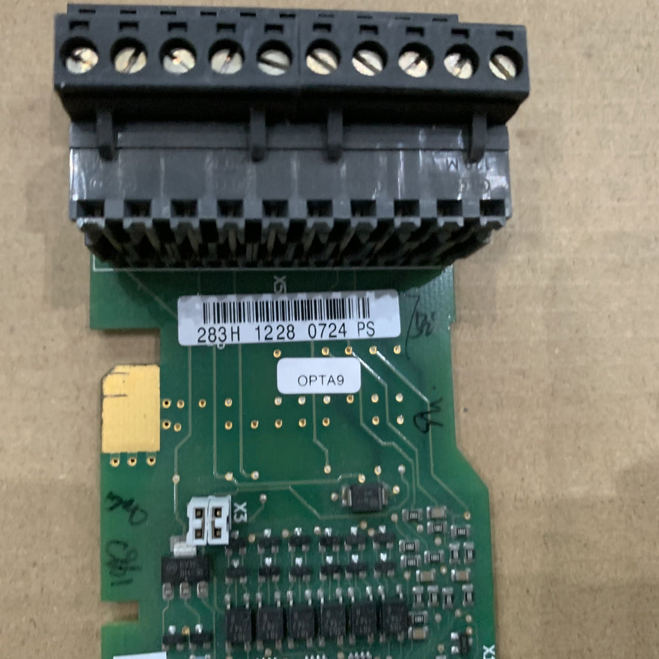VACON OPTA9 PC00283F 驅動板