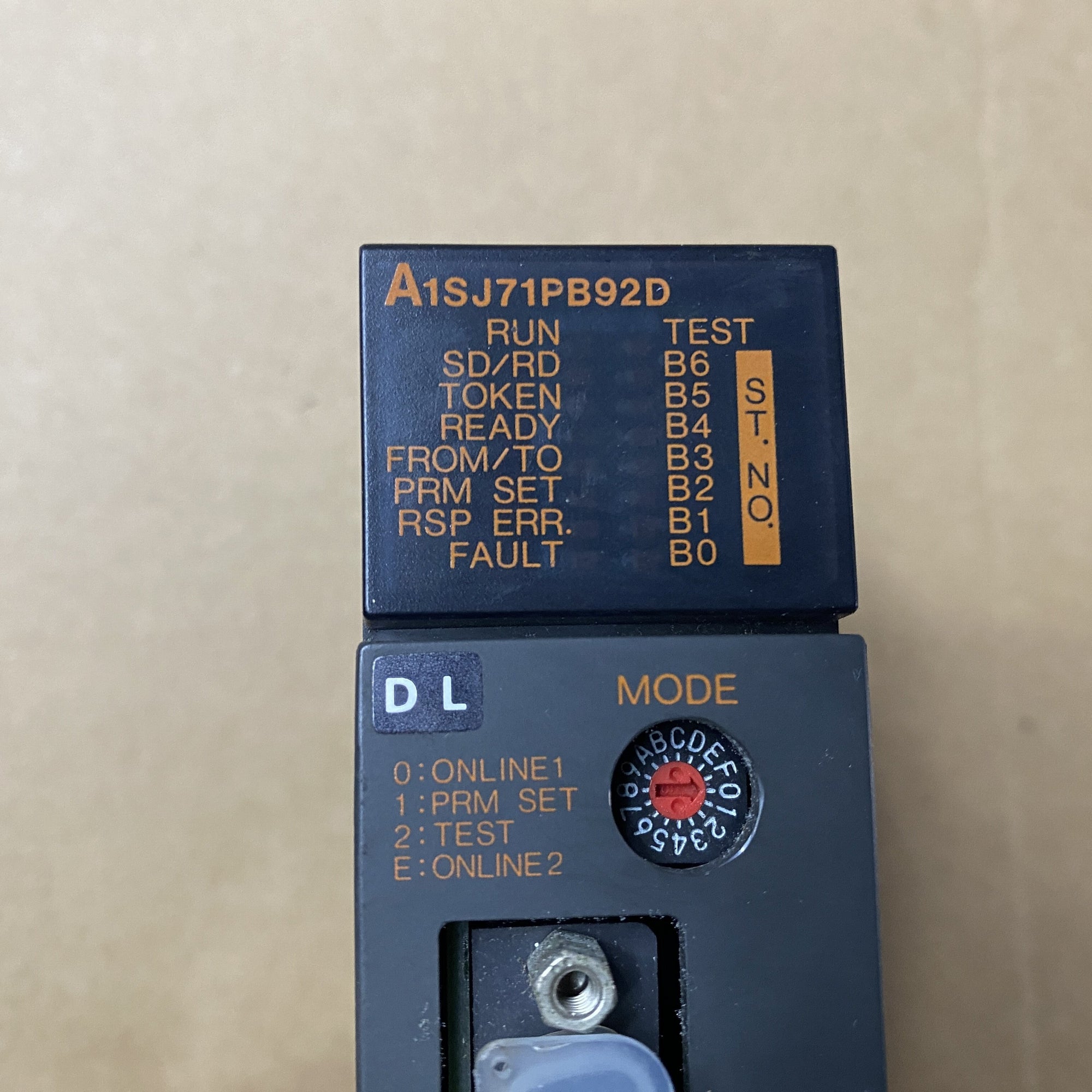 三菱A1SJ71PB92D PLC模組