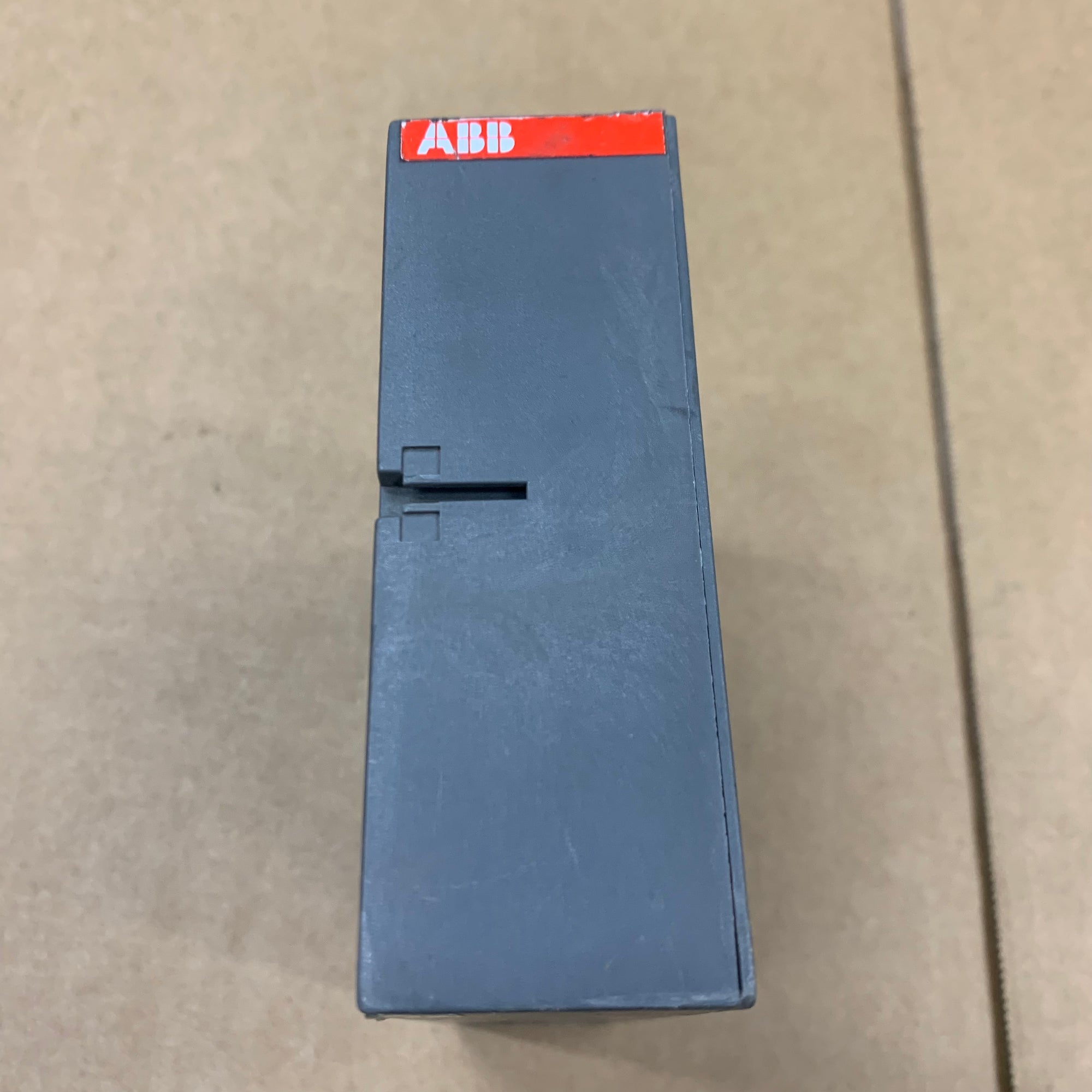 ABB INSUM MCU2電壓單元