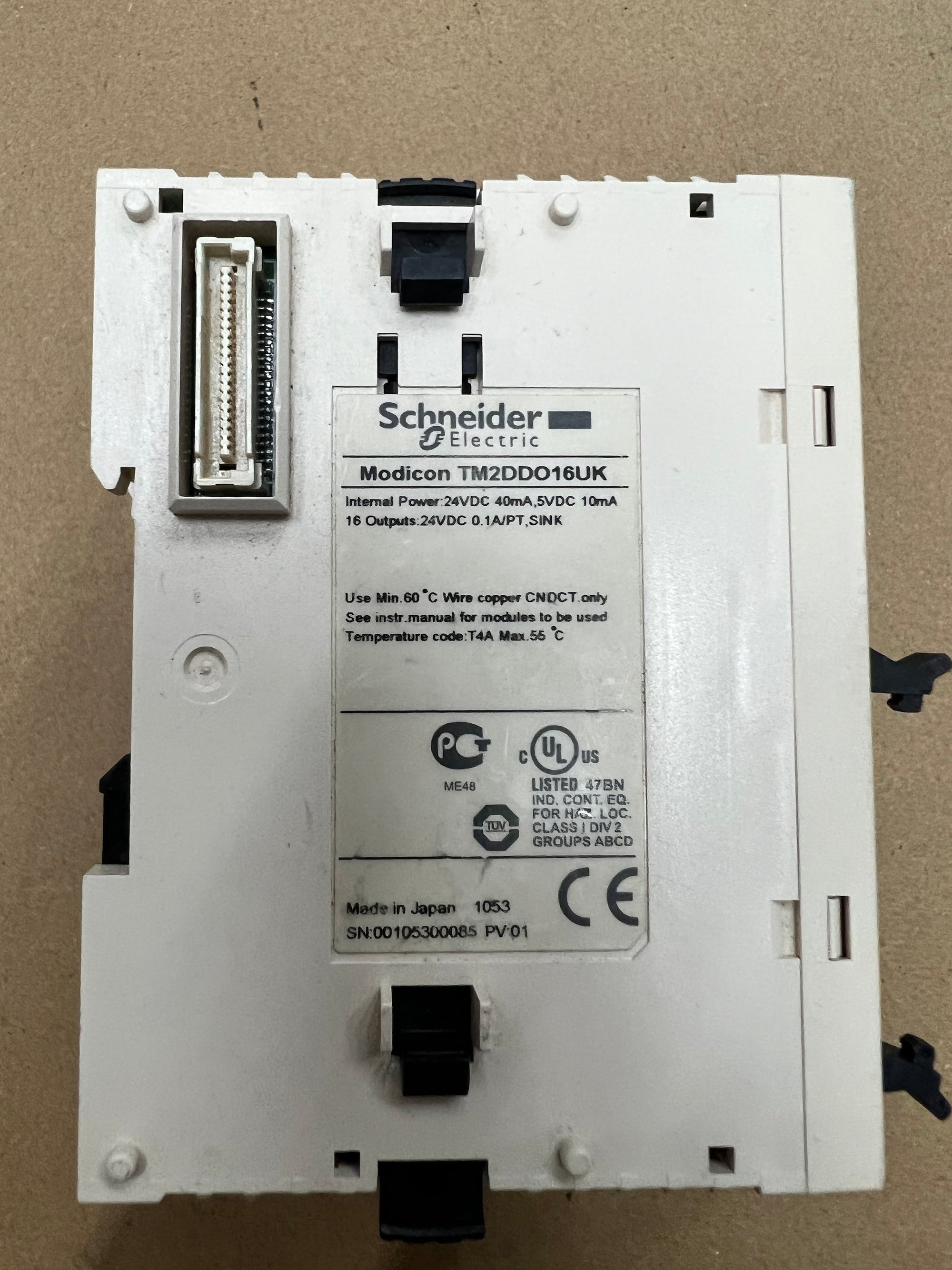 施耐德電機 Modicon TM2DDO16UK PLC