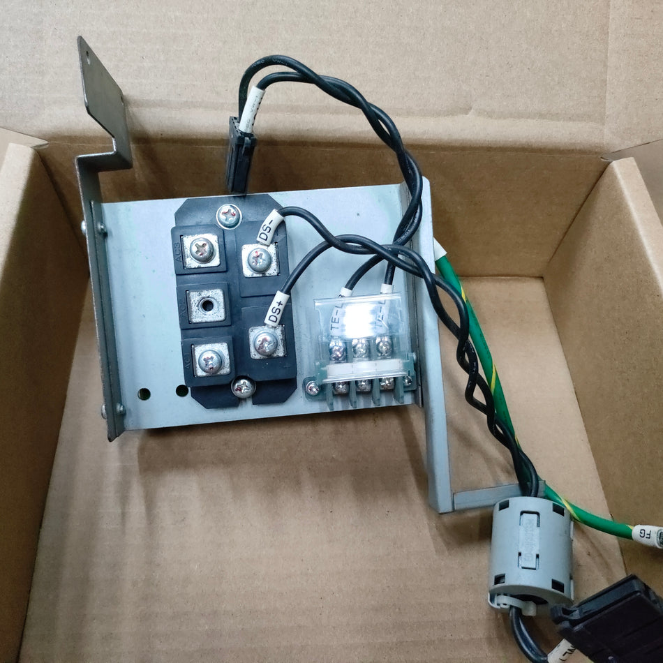 三菱TZ051A BU768B283G52機器人卡