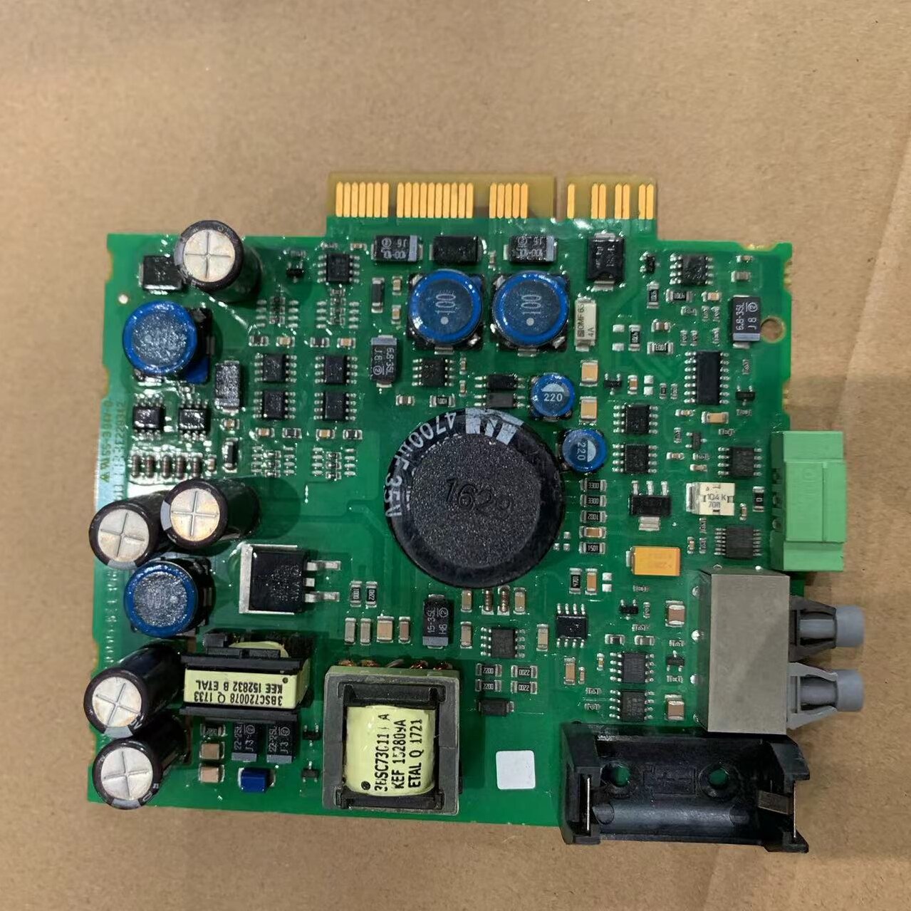ABB 3BSE085687R1 驅動板
