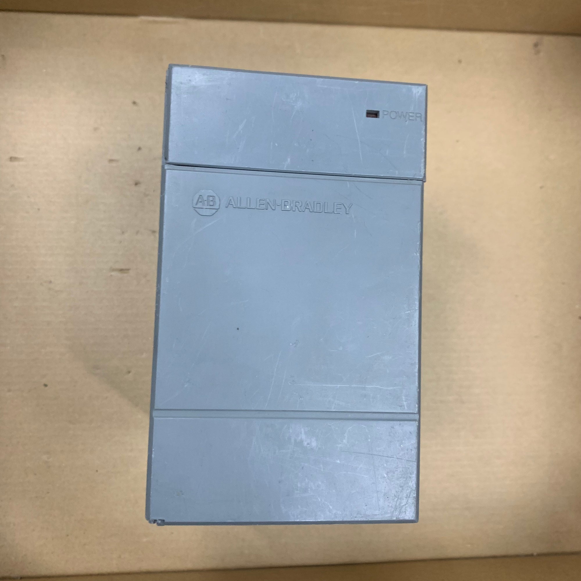 Allen Bradley電源SLC500 1746-P2