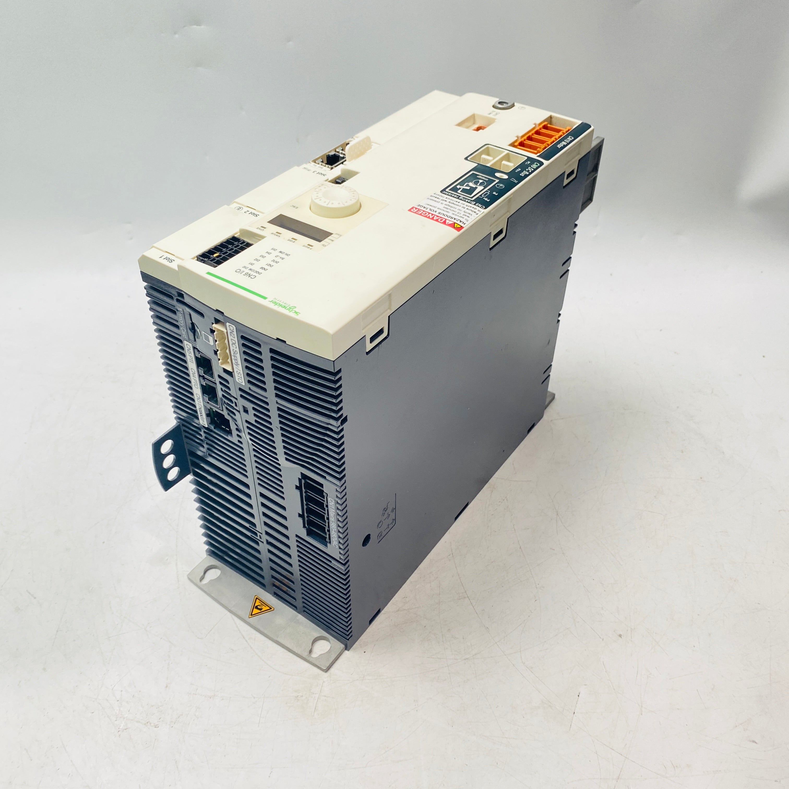 Schneider LXM32MD72N4 Ctroller