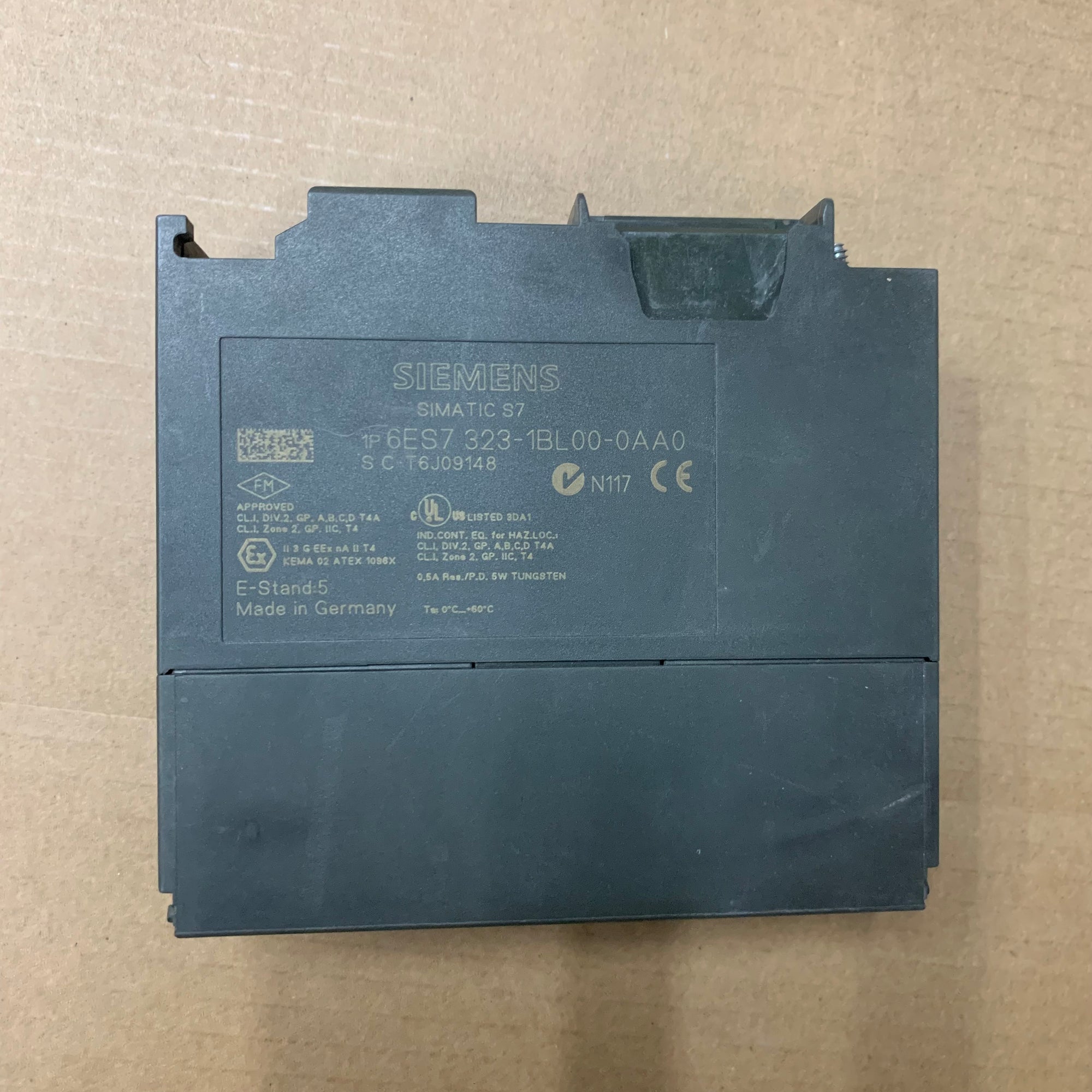 西門子 6ES7323-1BL00-0AA0 數位量輸入/輸出模組