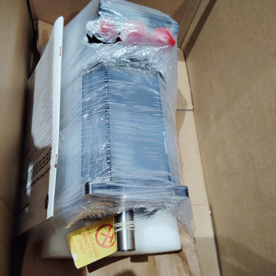 Allen Bradley MPL-B430P-MK24AA 7043-05-4203 motor