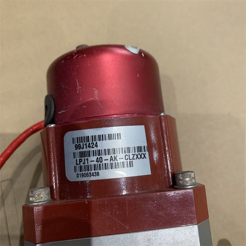 MKS 99J1424 LPJ1-40-AK-CLZXXX真空閥