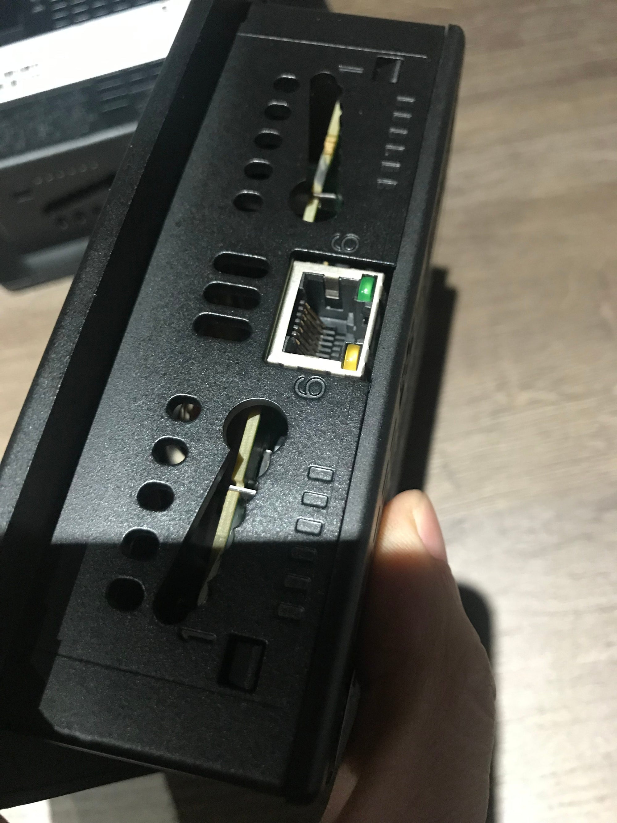 Allen Bradley 2711C-T4T Panelview C400 操作員介面面板