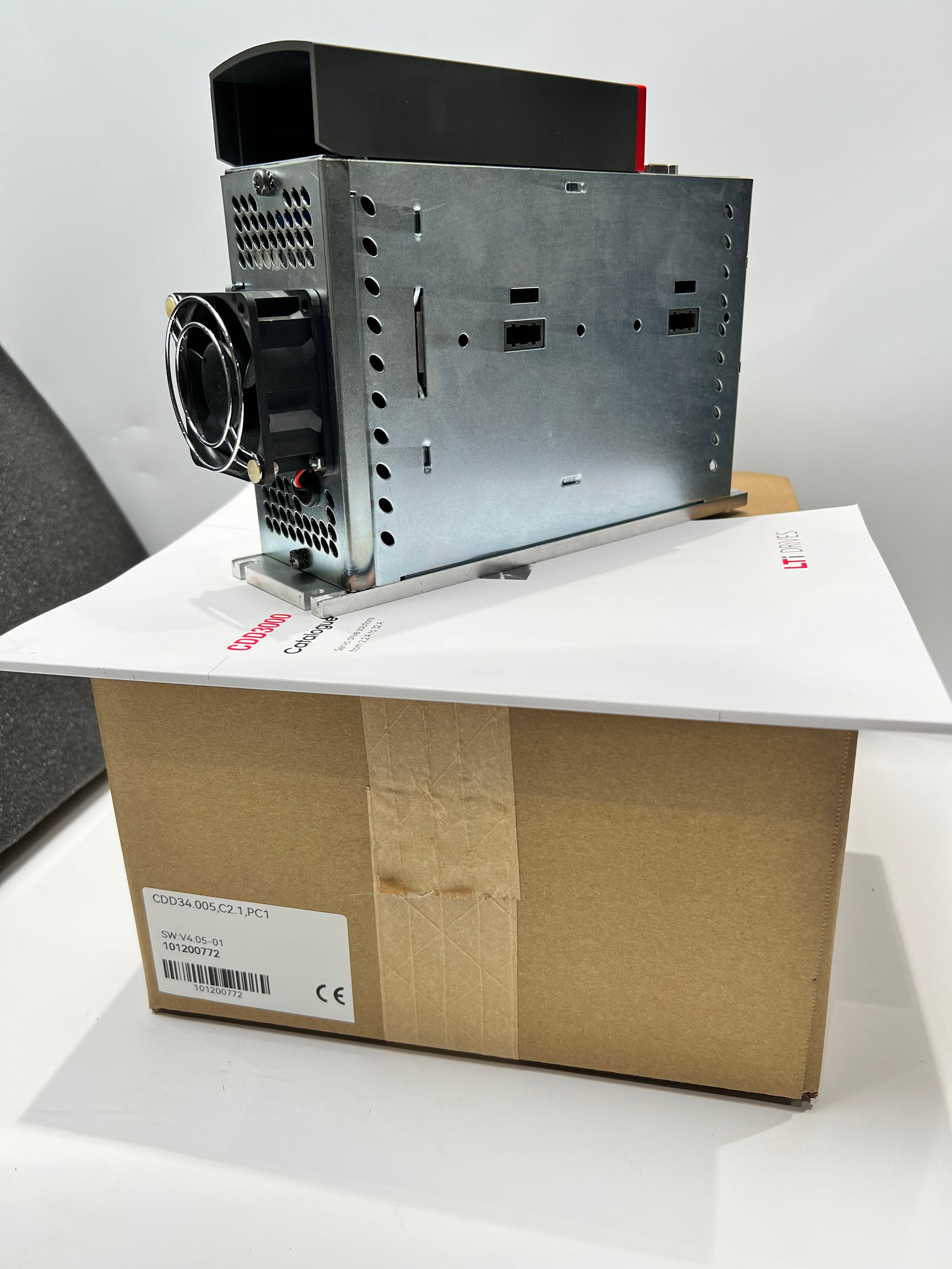 Lust CDD34.005.C2.1.PC1 Servo Drive Inout 400/460V