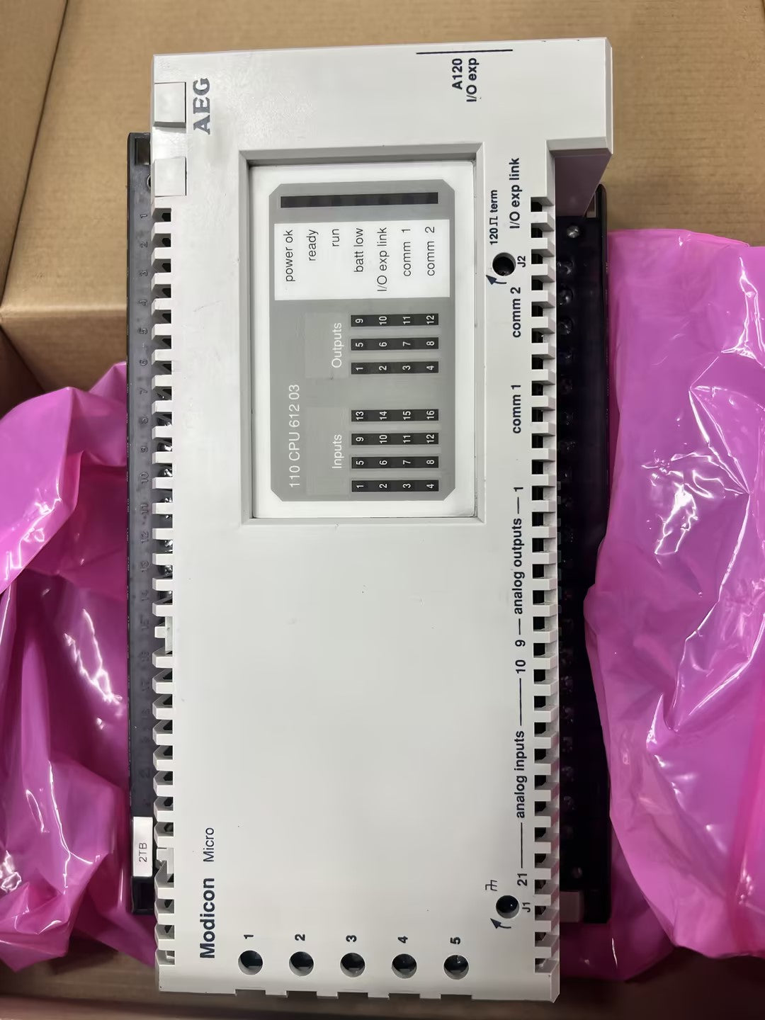 施耐德Modicon Micro 110CPU61203 CPU