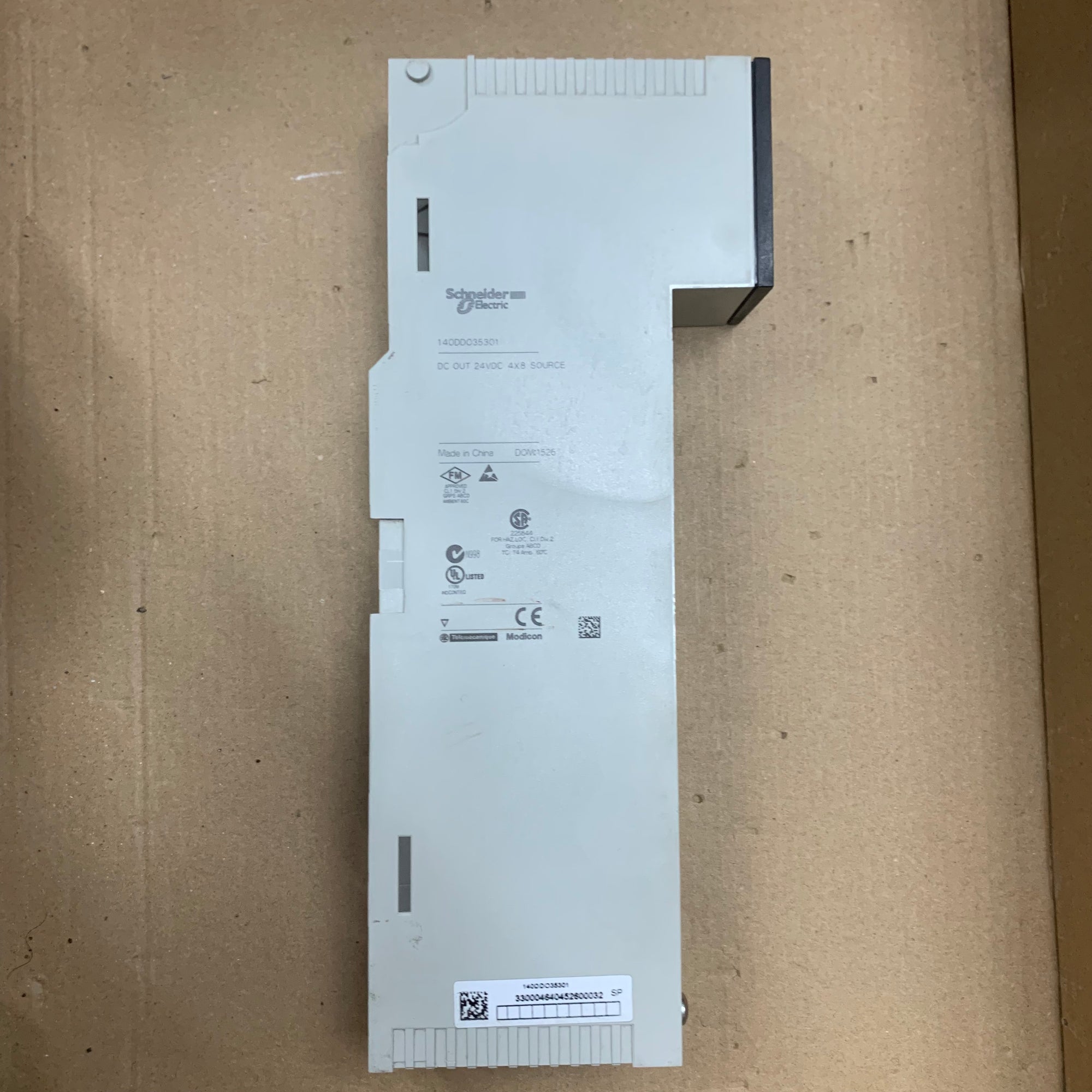 施耐德電機 140-DDO-353-01 PLC 模組