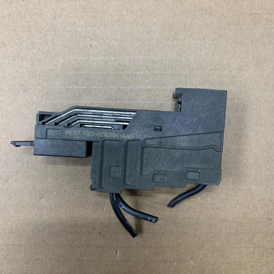 SIEMENS 6ES7193-4CB30-0AA0 PLC MODULE