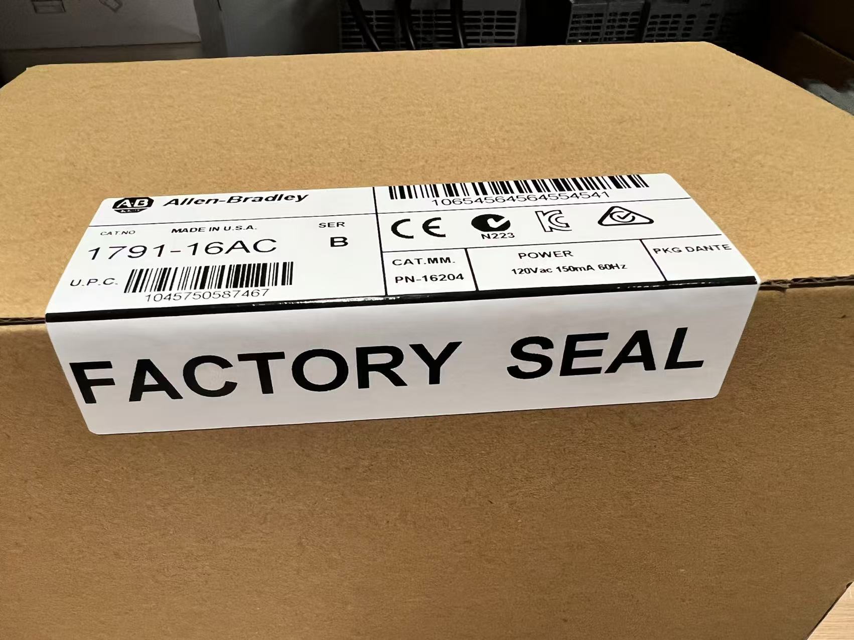 Allen Bradley 1791-16AC PLC module