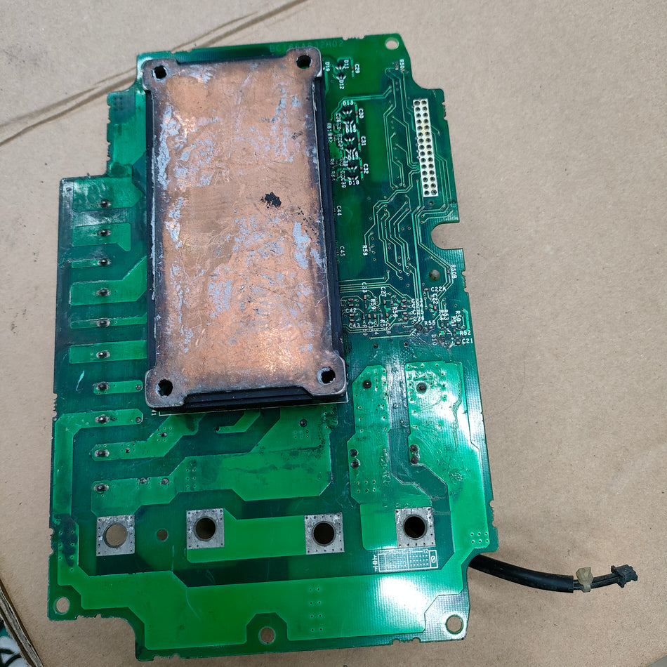 三菱 BC186A832G52 E74GA5.5B 變頻器驅動板