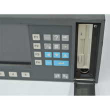 Load image into Gallery viewer, Honeywell  UMC800 8002-0-A0-BE0-100-4  control equipment