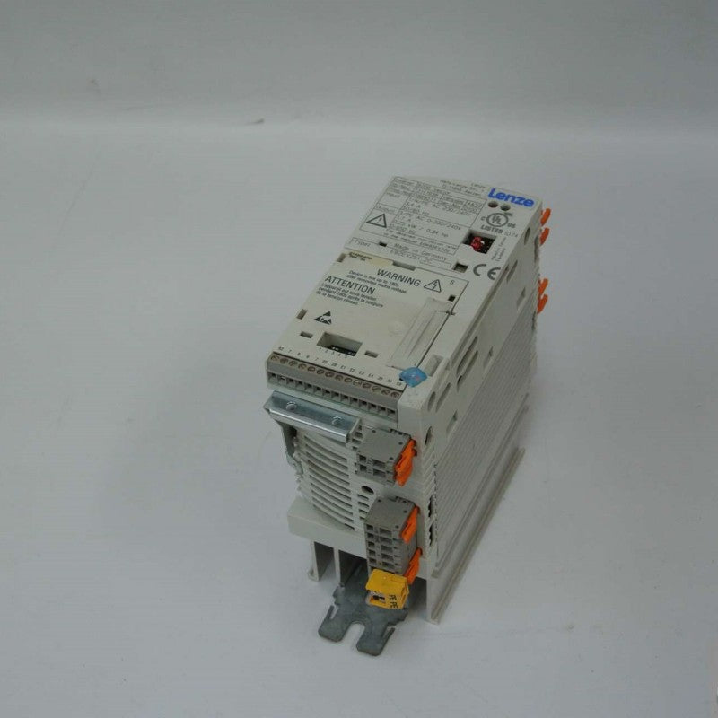 Lenze E82EV251-2C 8200 向量變頻器 250W