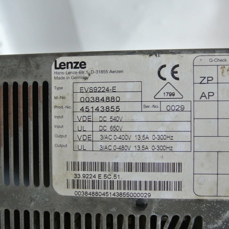 Lenze EVS9224-E 逆變器輸入 DC 540V