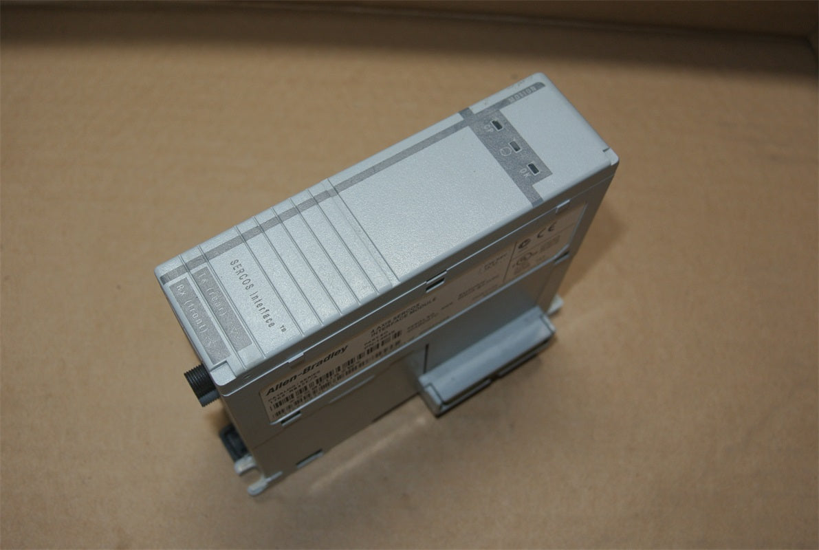 ALLEN BRADLEY 1768-M04SE A系列 COMPACTLOGIX 運動模組