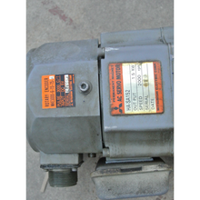 將圖片載入圖庫檢視器 Mitsubishi HA-SA152 AC Servo Motor 1.5kW