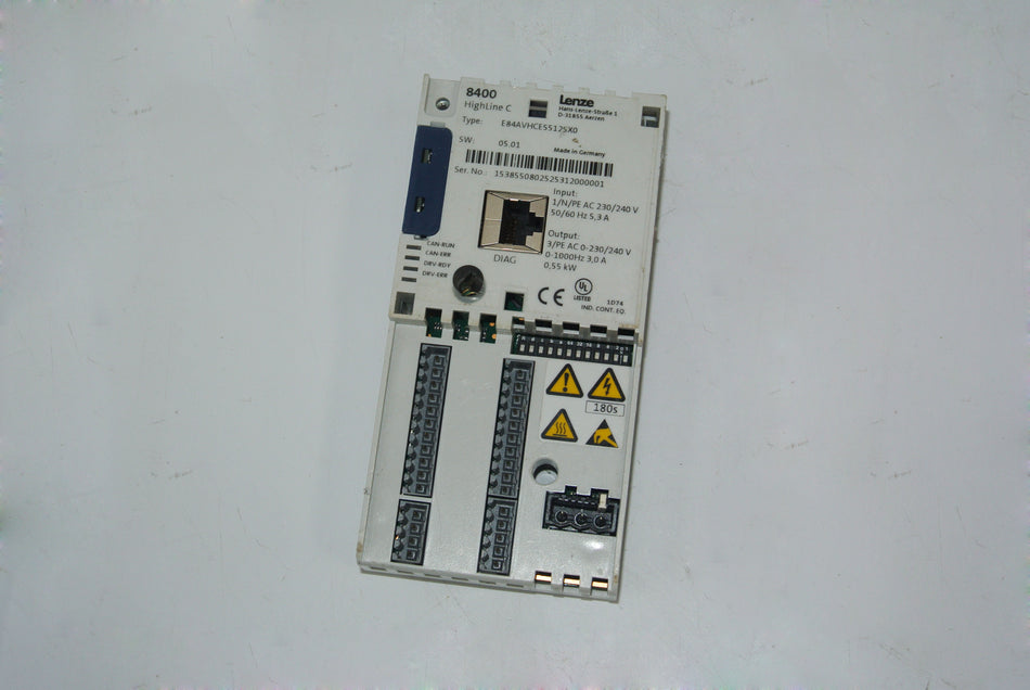 Lenze E84ABCHC0000SN0控制單元