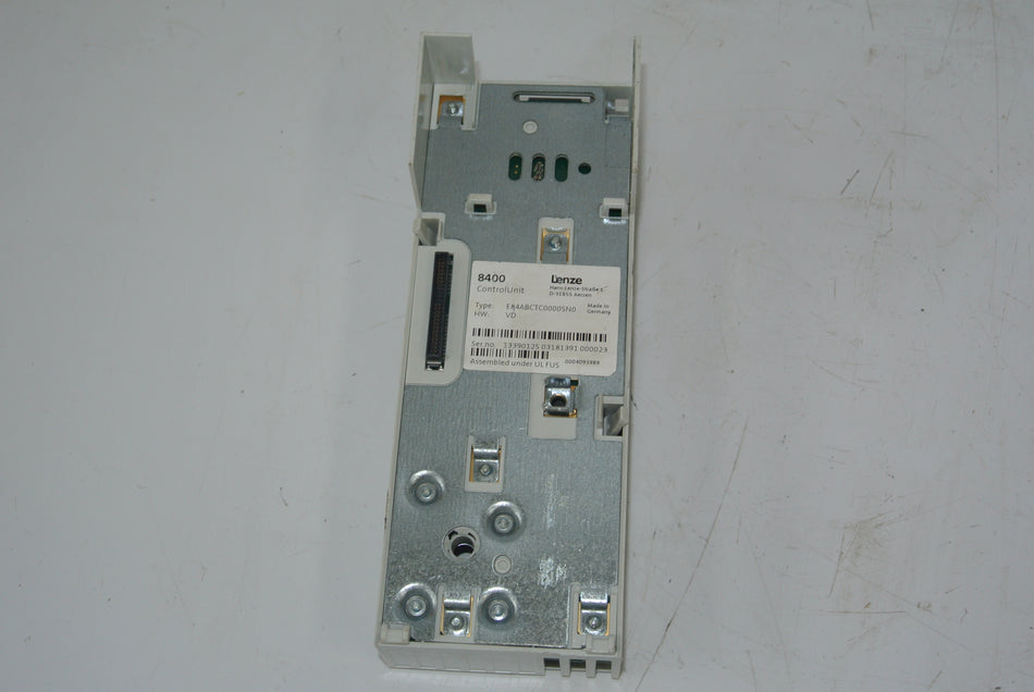 Lenze E84ABCTC0000SN0 8400控制單元