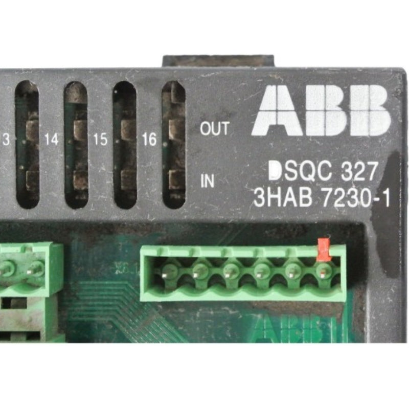 ABB DSQC327 3HAB7230-1/04 組合輸入/輸出模組