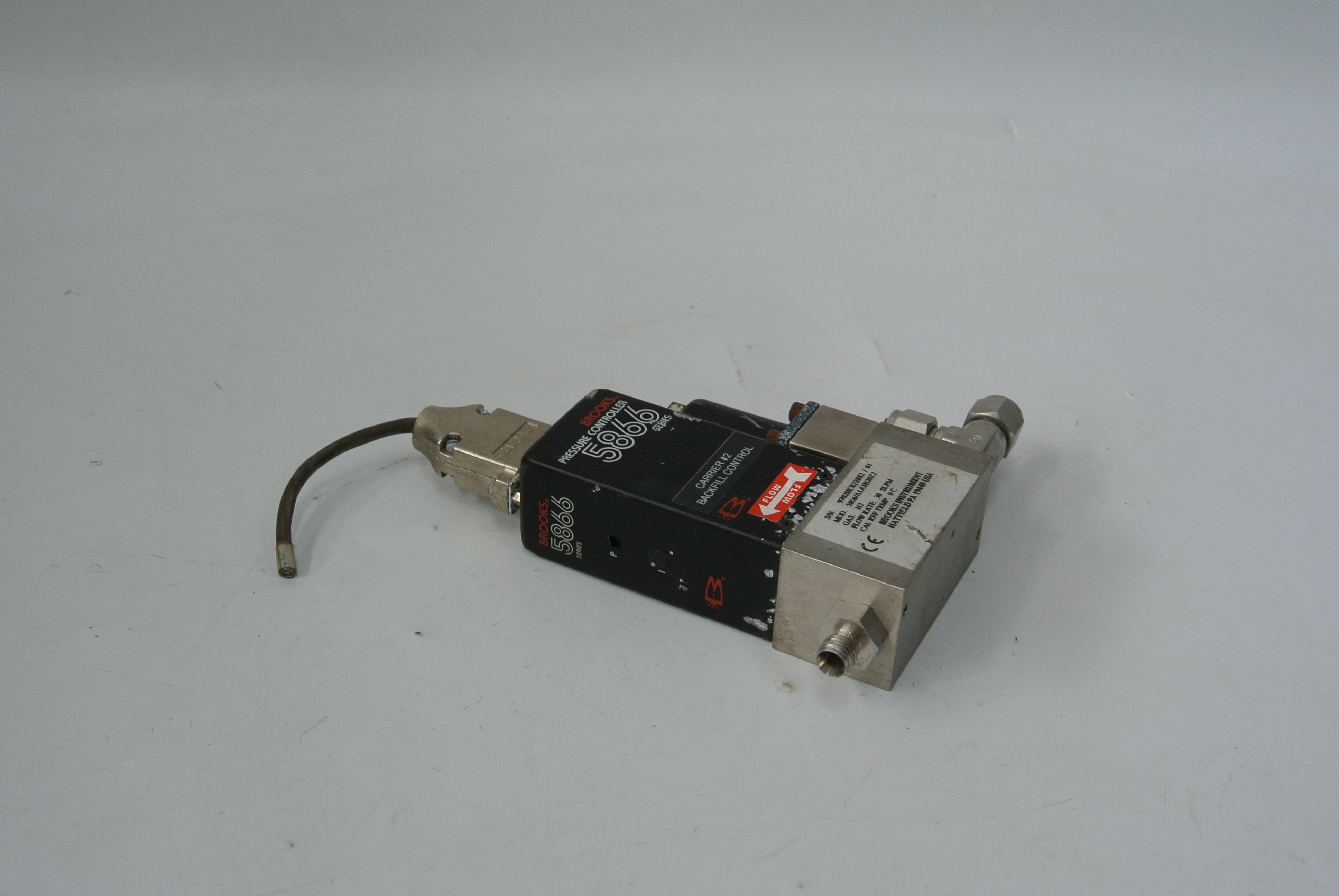 BROOKS MFC PRESSURE CONTROLLER 5866/A1A1B20Z2 - Rockss Automation