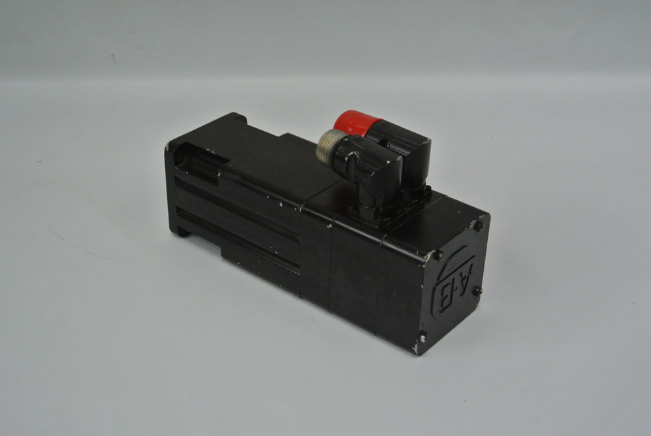 Allen-Bradley MPL-B230P-VJ44AA AC Servo Motor