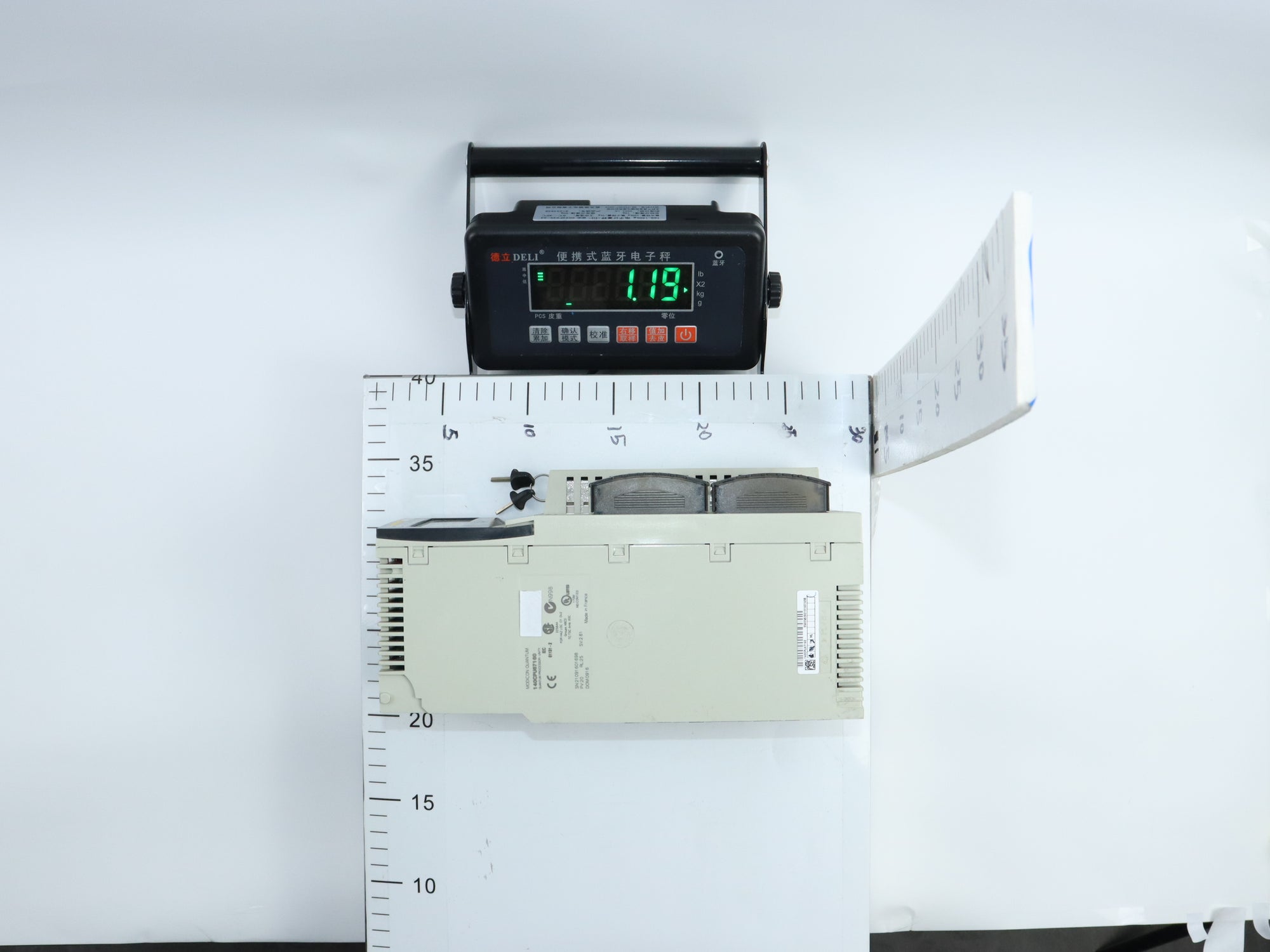 施耐德140CPU67160變頻器