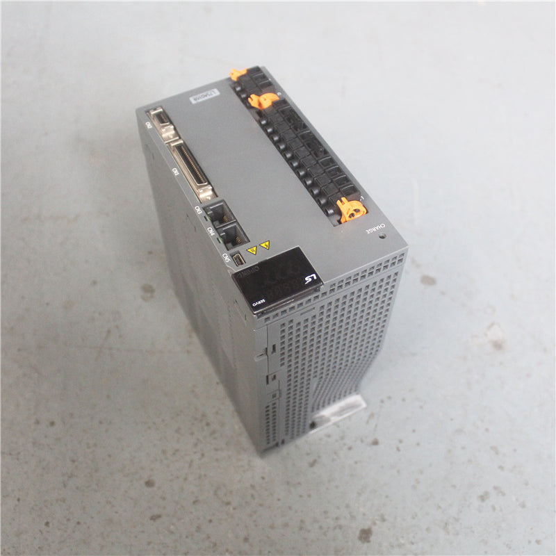 LS L7SA035B伺服驅動器