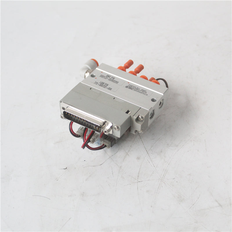 Lam Research 772-800722-008 Solenoid Valve