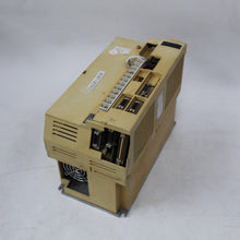 將圖片載入圖庫檢視器 Mitsubishi MR-H200B-S114-P53 AC Servo Drive 2kW Input 200-230V