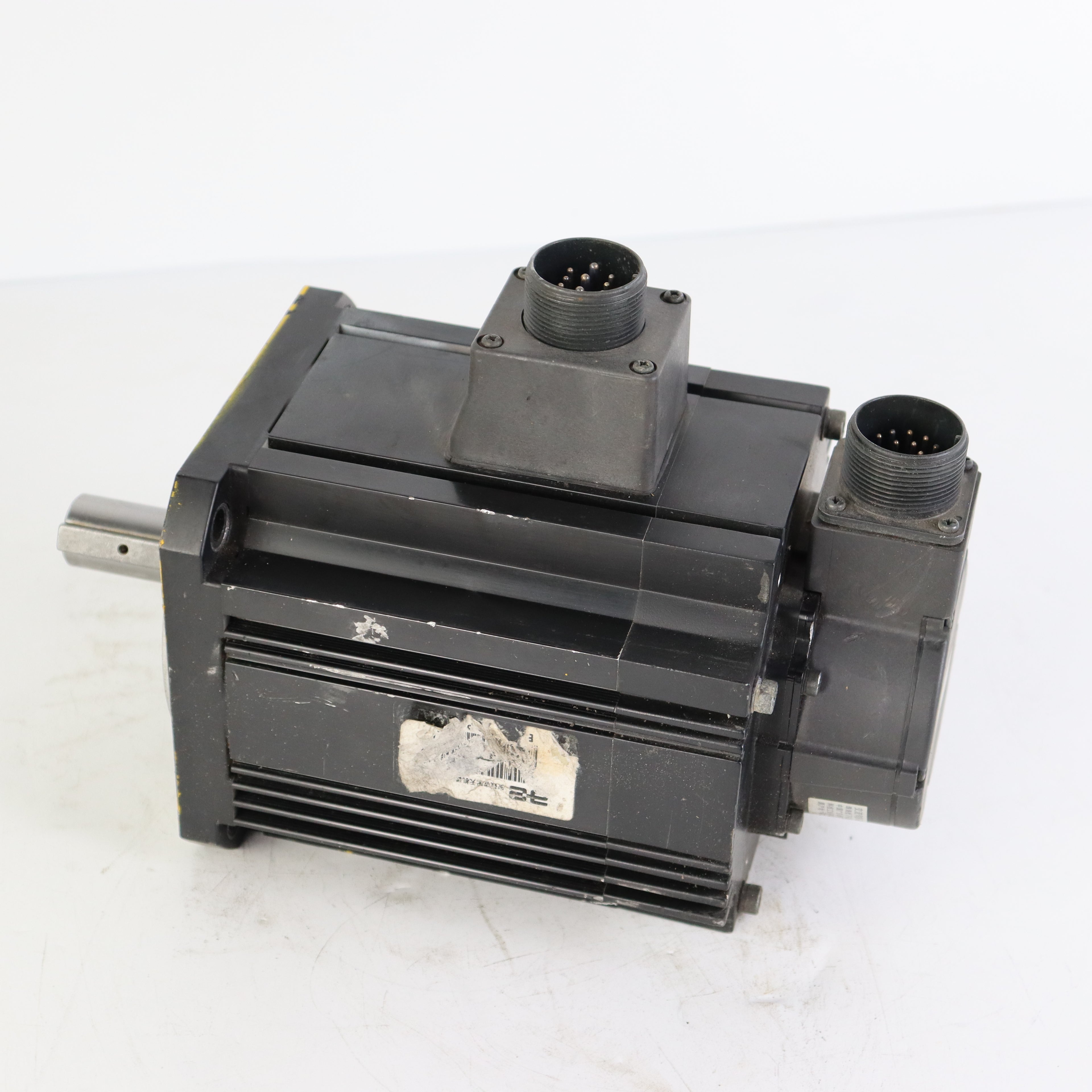 Panasonic MDME202SCHM2 motor