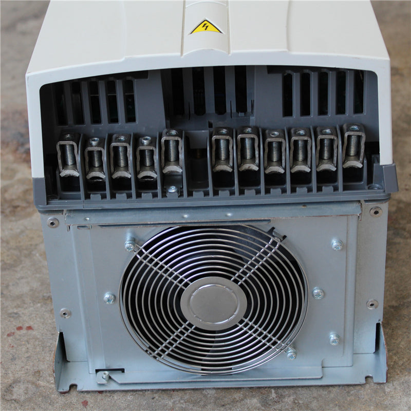 ABB ACS510-01-125A-4 變頻器
