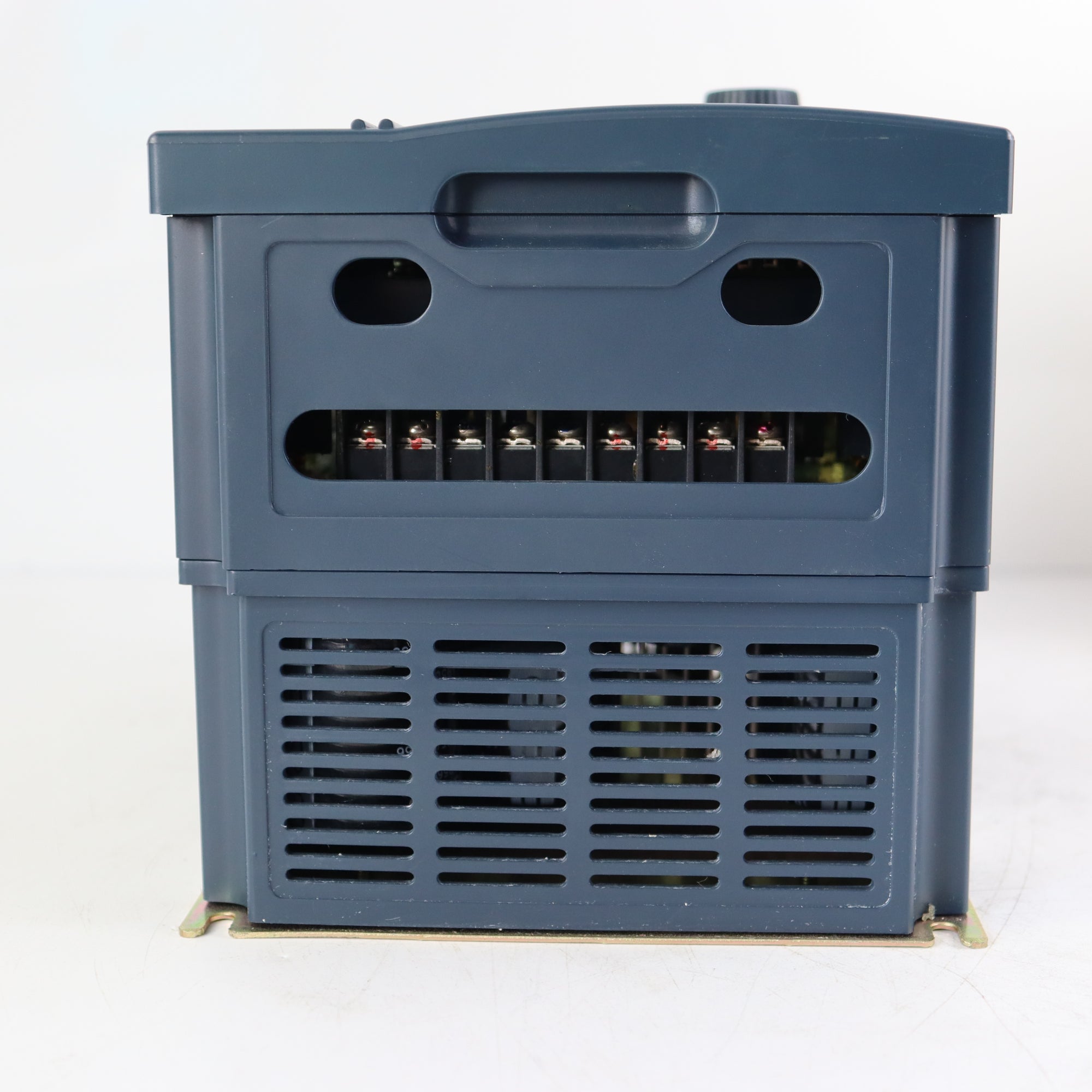 ENC  EDS1000-2S0022 Inverter