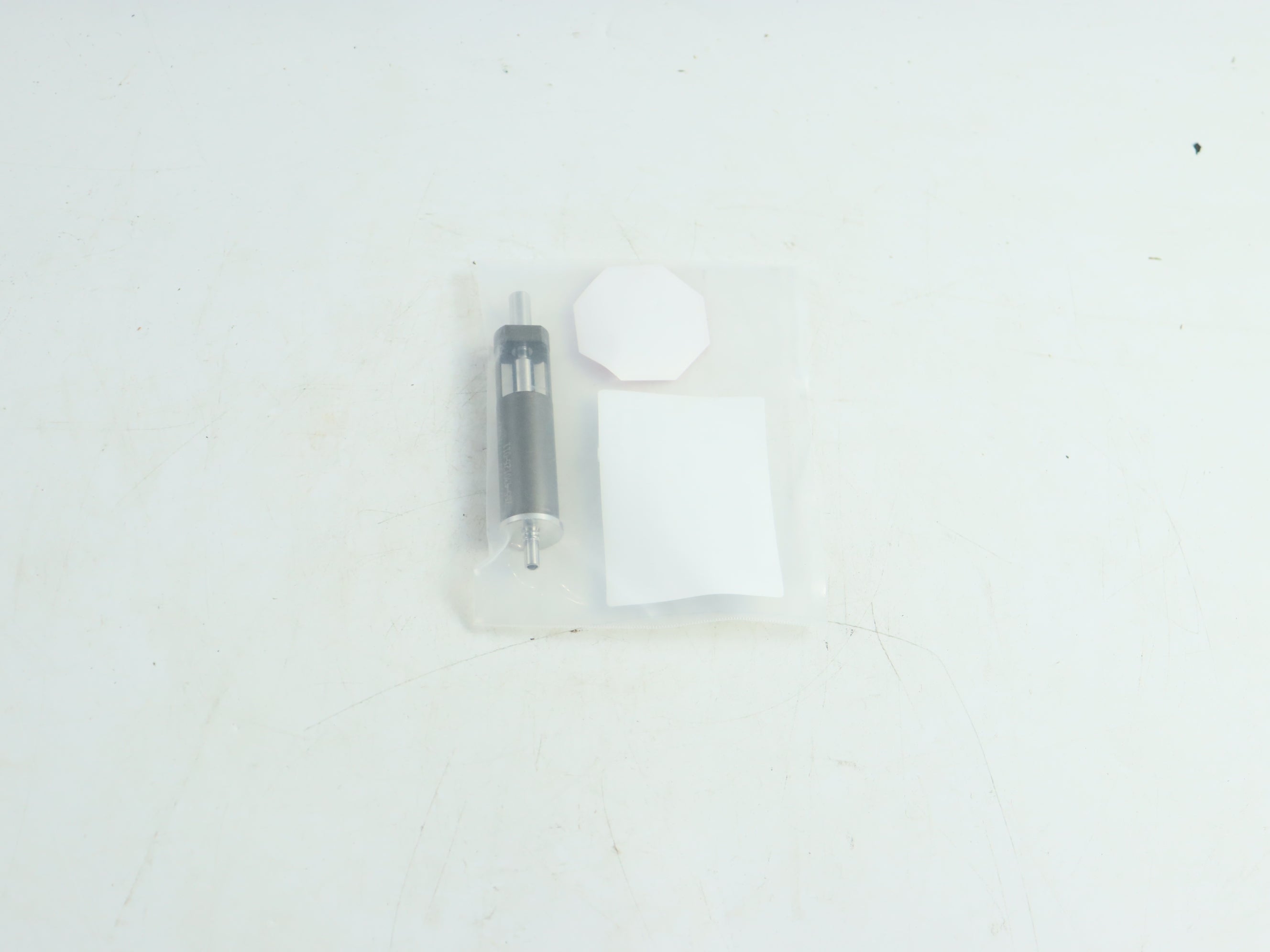 LAM 765-430126-011 small cylinder