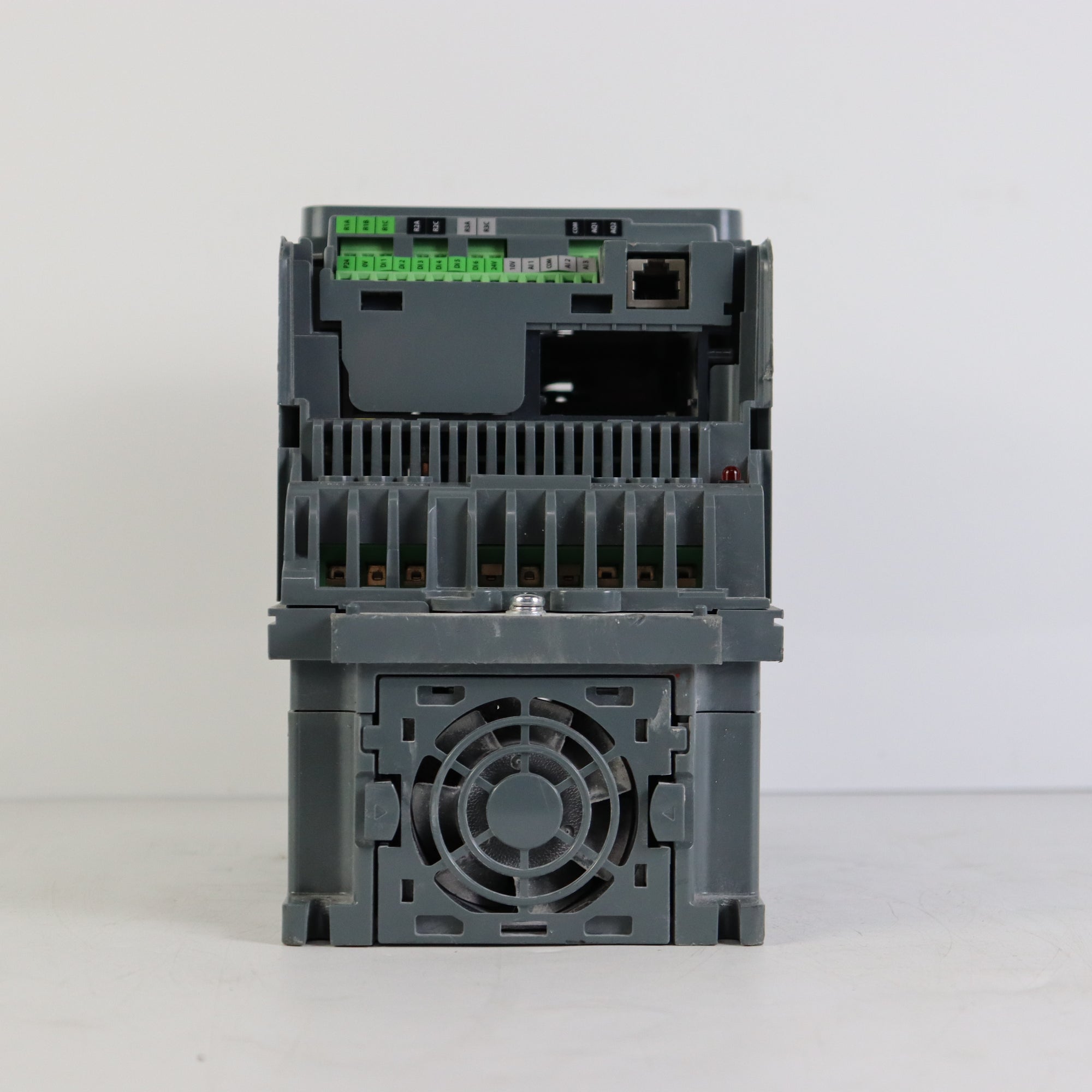 施耐德ATV610U22N4變頻器