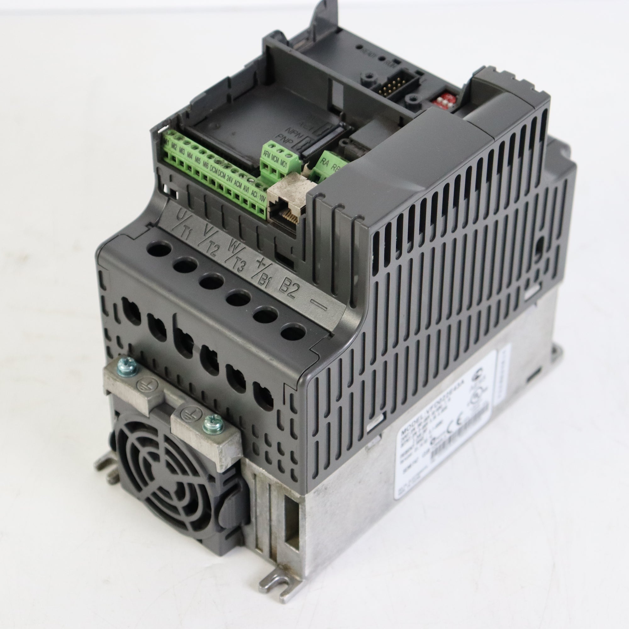台達 VFD022E43A 380V 2.2KW VFD-E 變頻器