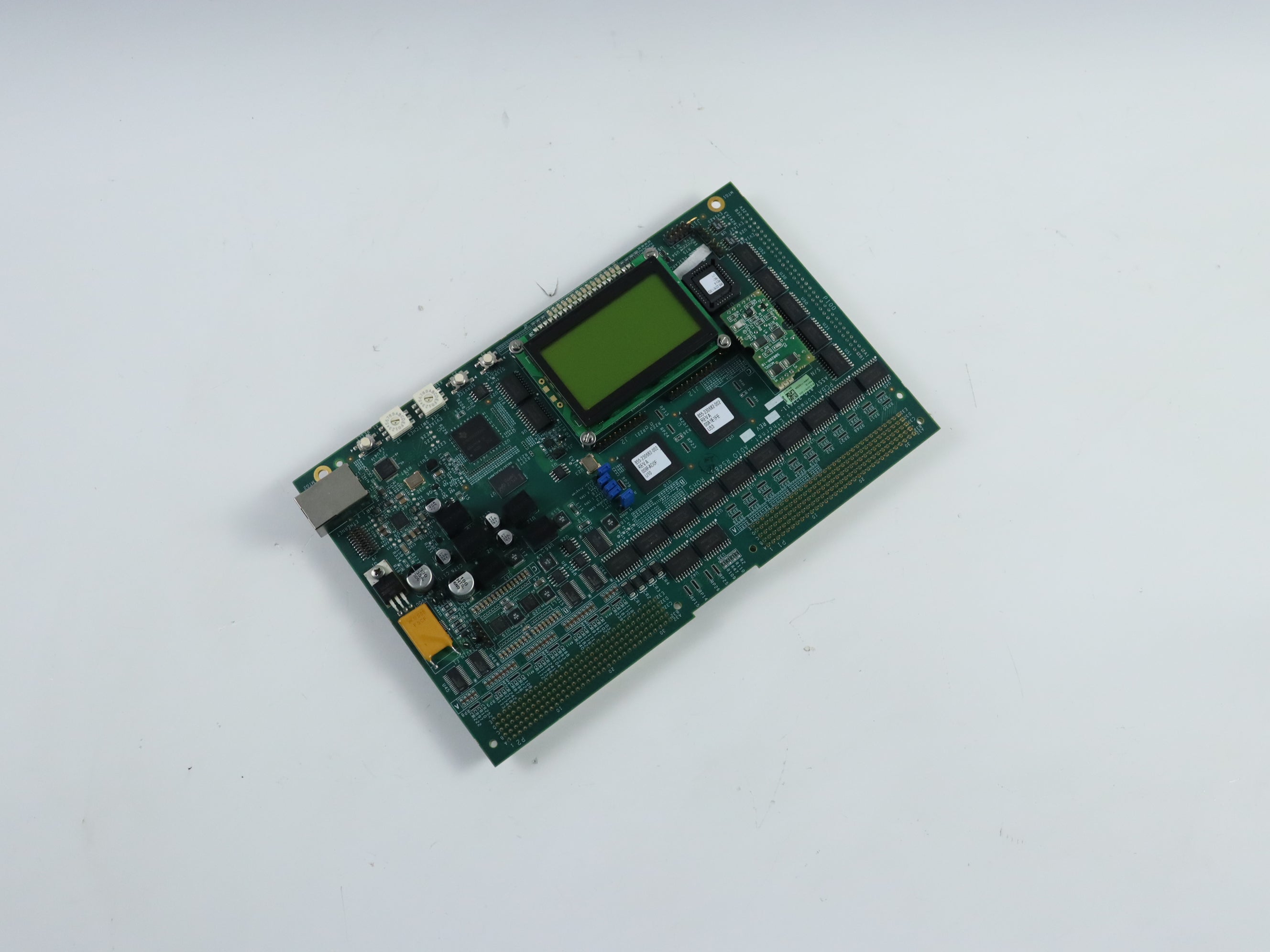 LAM 810-227611-002 闆卡