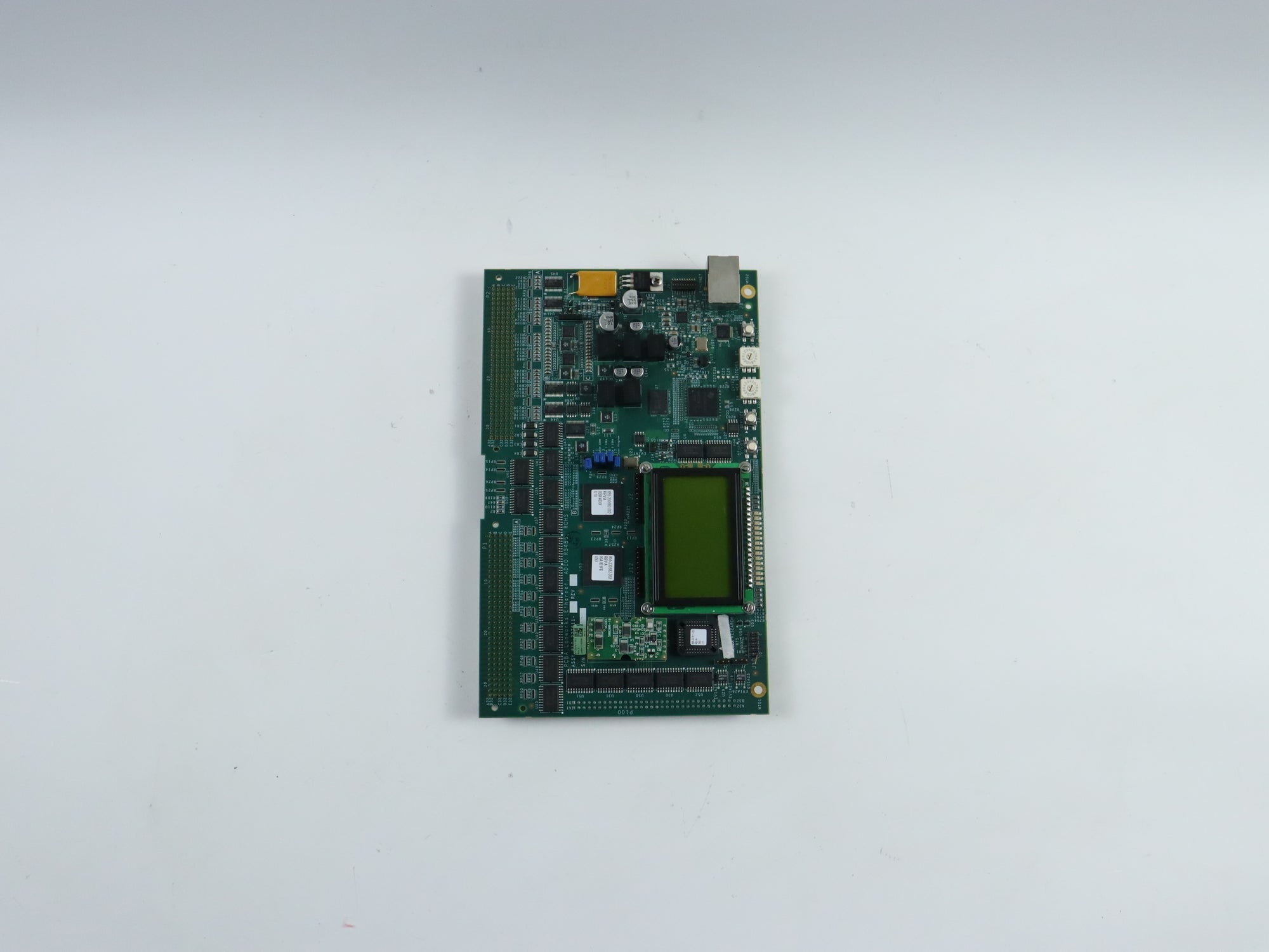 LAM 810-227611-002 闆卡