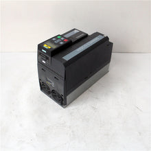 Load image into Gallery viewer, SIEMENS 6SL3220-1YD26-0UB0 Inverter